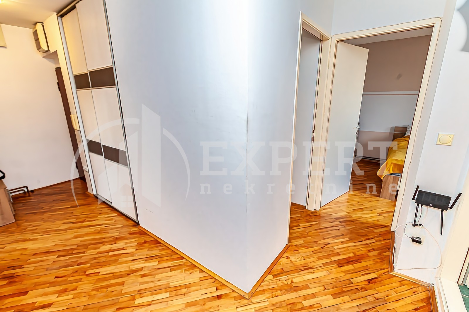 četvorosoban stan, 95 m2, Park Svetog Save, Narodnih heroja ID: p-013805 13