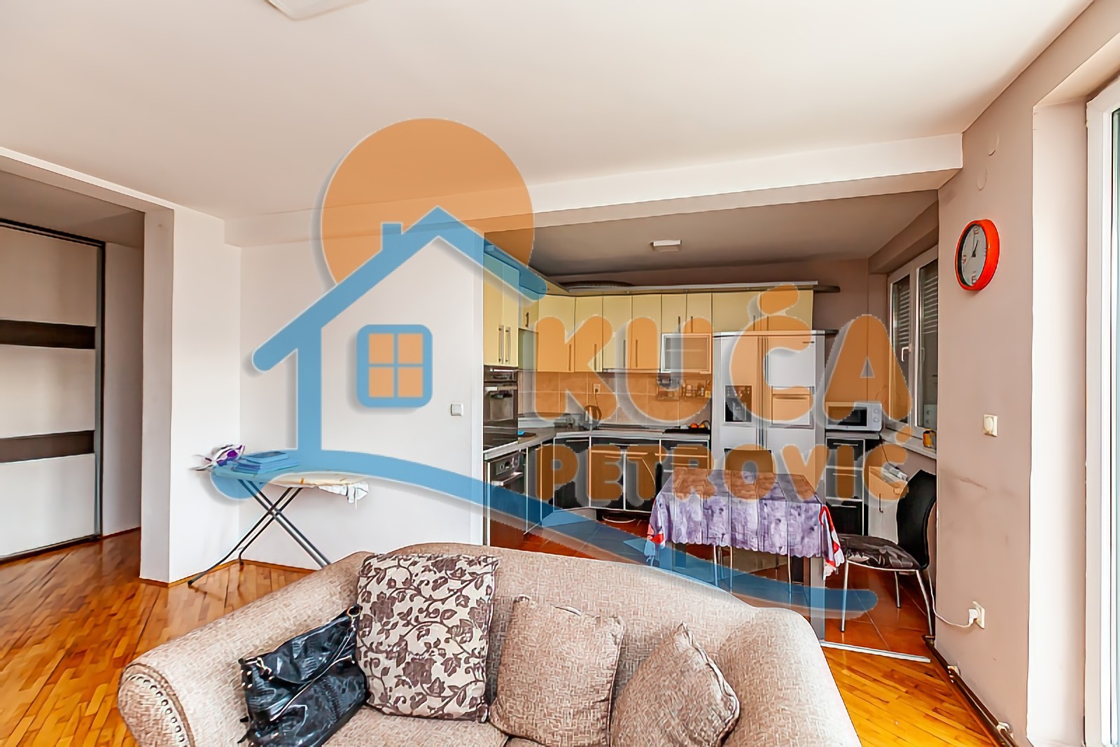 četvorosoban stan, 95 m2, Park Svetog Save, Narodnih heroja ID: p-013805 3