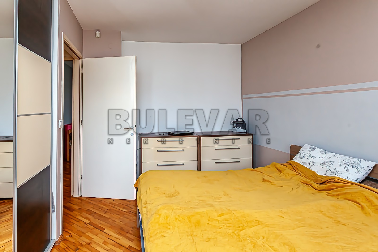 četvorosoban stan, 95 m2, Park Svetog Save, Narodnih heroja ID: p-013805 8