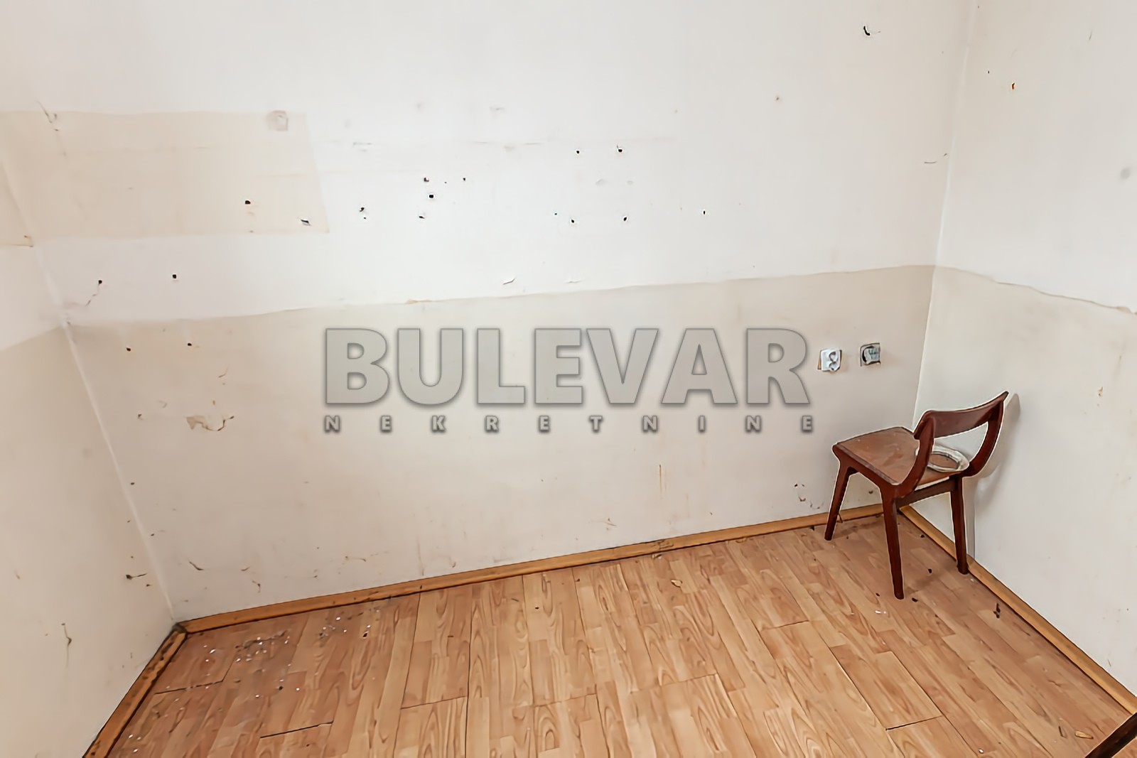 Dvosoban stan, 55 m2, Ćele kula, Igmanska ID: p-013810 8