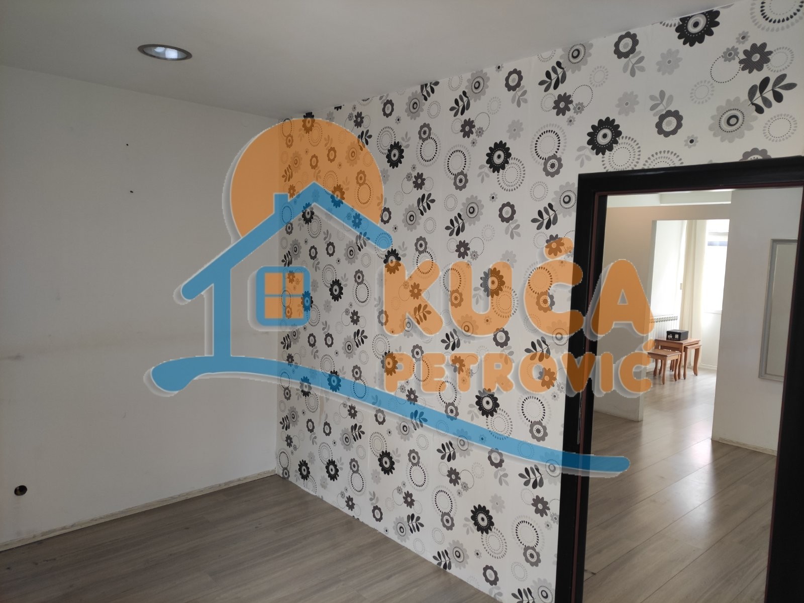 Jednosoban stan, 44 m2, Centar, Obrenovićeva ID: i-013792 4