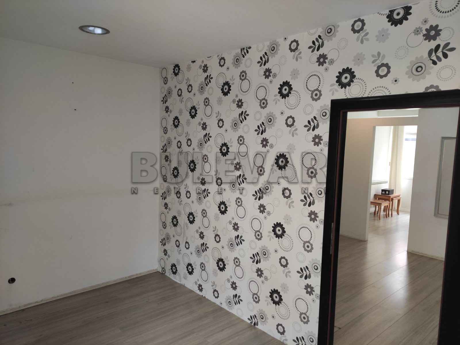 Jednosoban stan, 44 m2, Centar, Obrenovićeva ID: i-013792 4