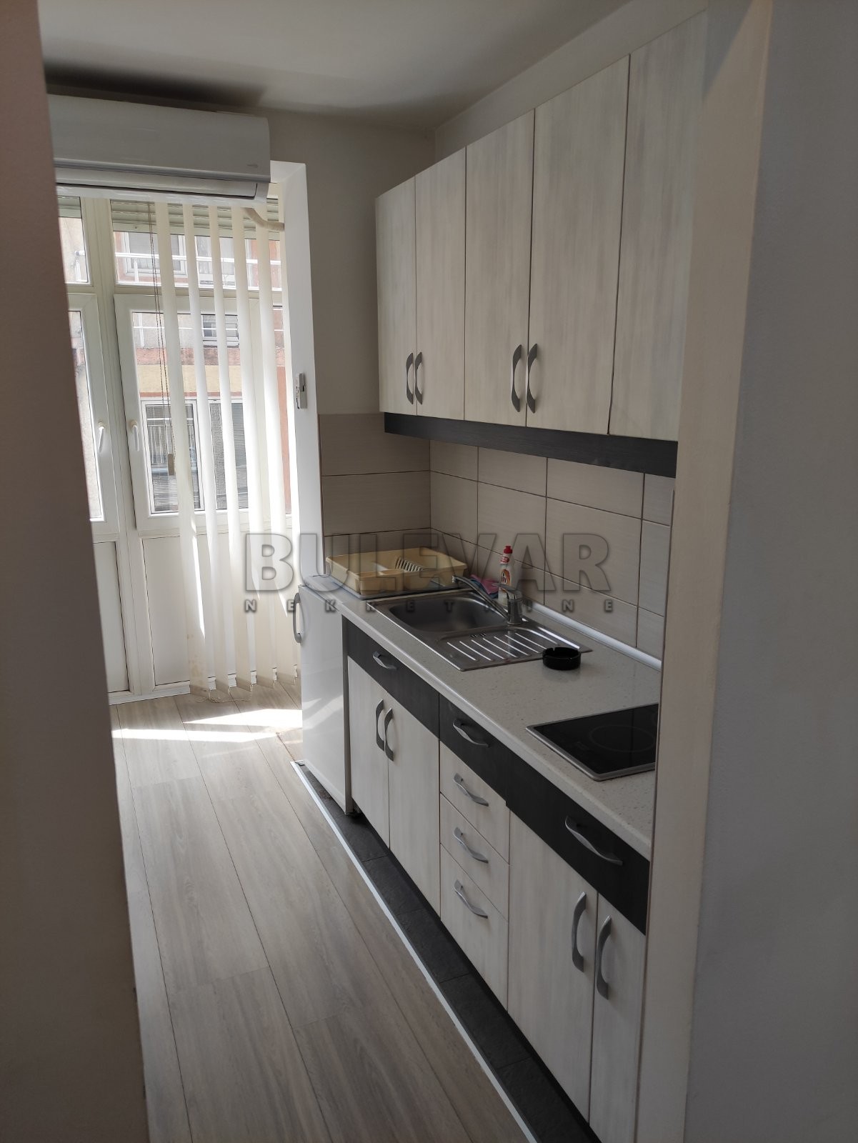 Jednosoban stan, 44 m2, Centar, Obrenovićeva ID: i-013792 8