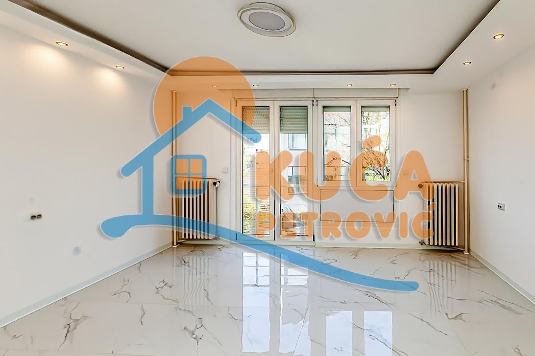 Lokal, 51 m2, Centar, Vožda Karađorđa ID: i-013797 6