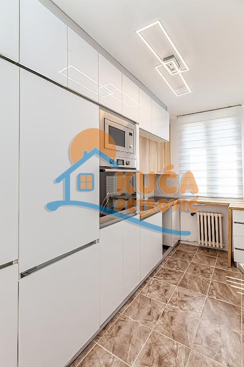 Lokal, 51 m2, Centar, Vožda Karađorđa ID: i-013797 7