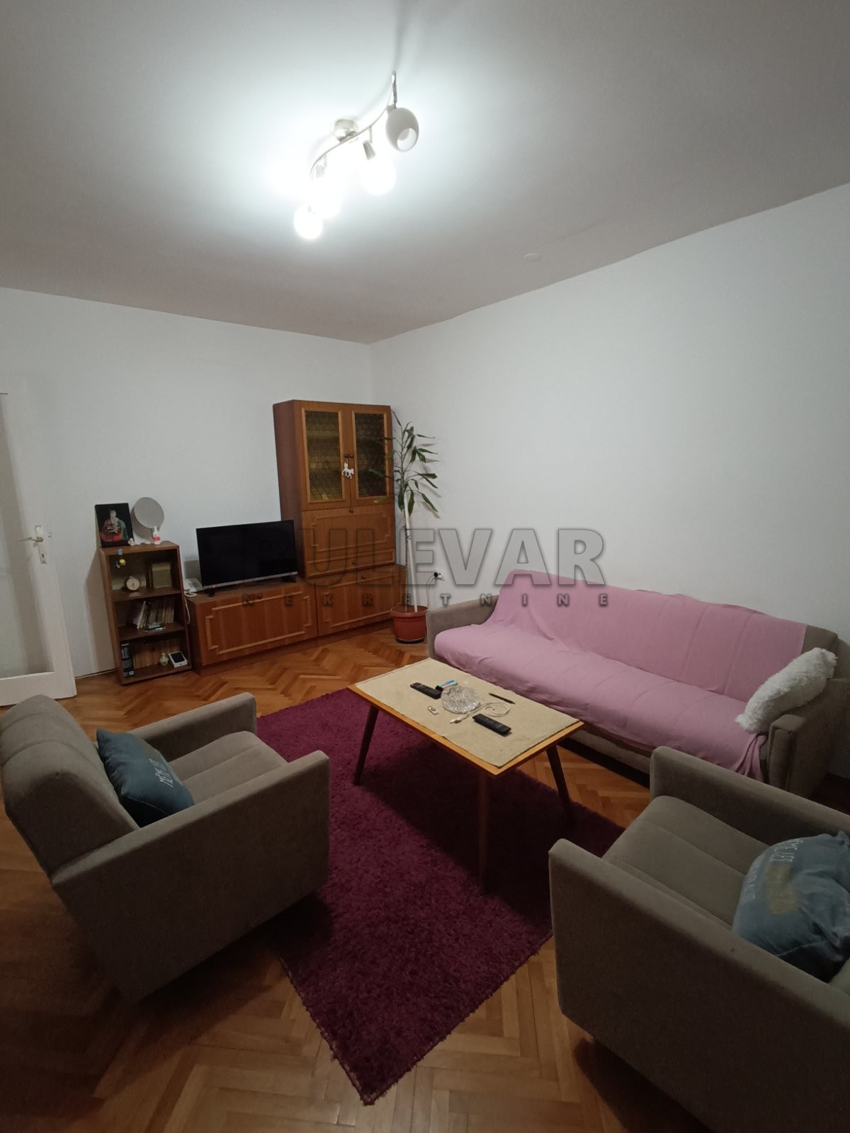 Trosoban stan, 70 m2, Dom zdravlja, Maksima Gorkog ID: i-013786 2