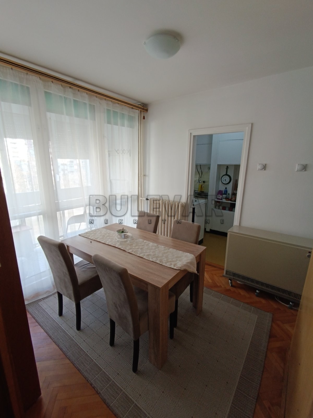 Trosoban stan, 70 m2, Dom zdravlja, Maksima Gorkog ID: i-013786 5