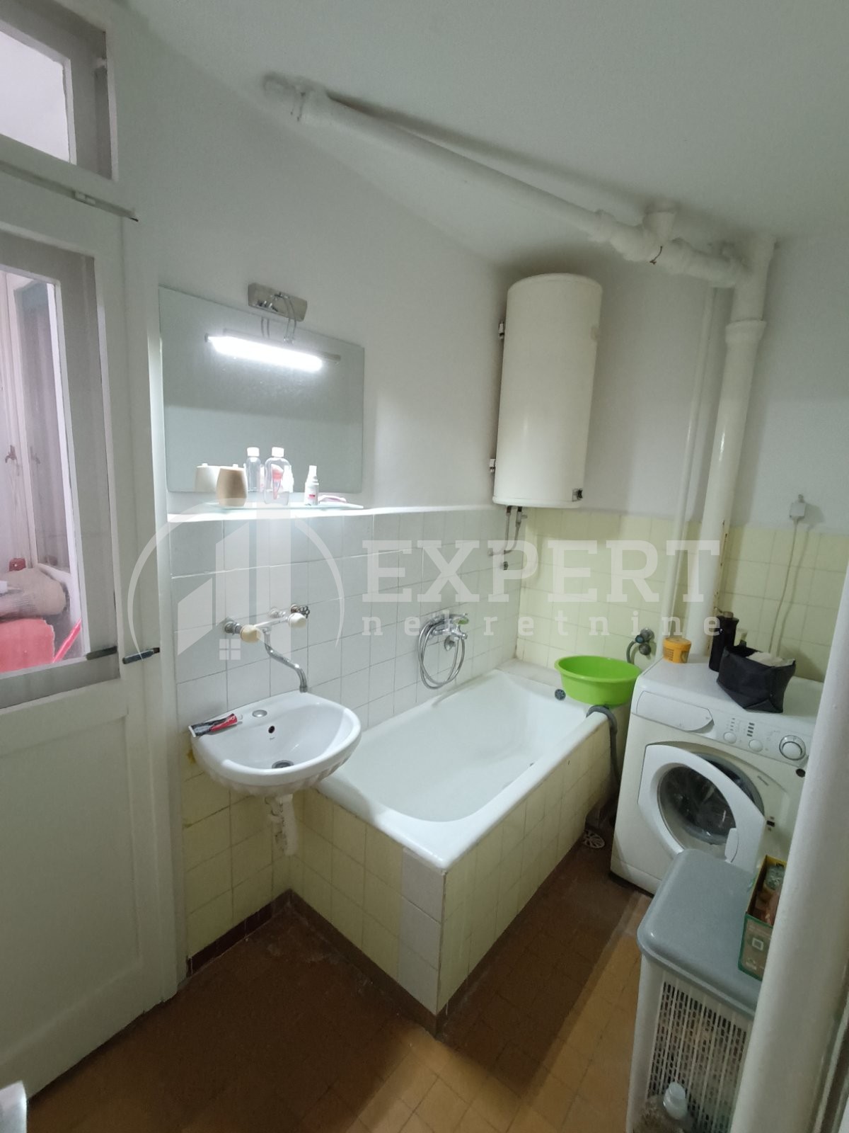 Trosoban stan, 70 m2, Dom zdravlja, Maksima Gorkog ID: i-013786 8