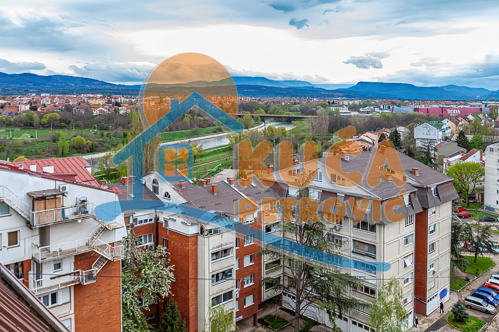 Trosoban stan, 86 m2, Medijana, Blagoja Parovića ID: p-013802 13