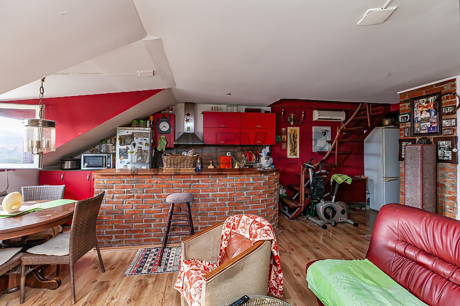 Trosoban stan, 86 m2, Medijana, Blagoja Parovića ID: p-013802 3