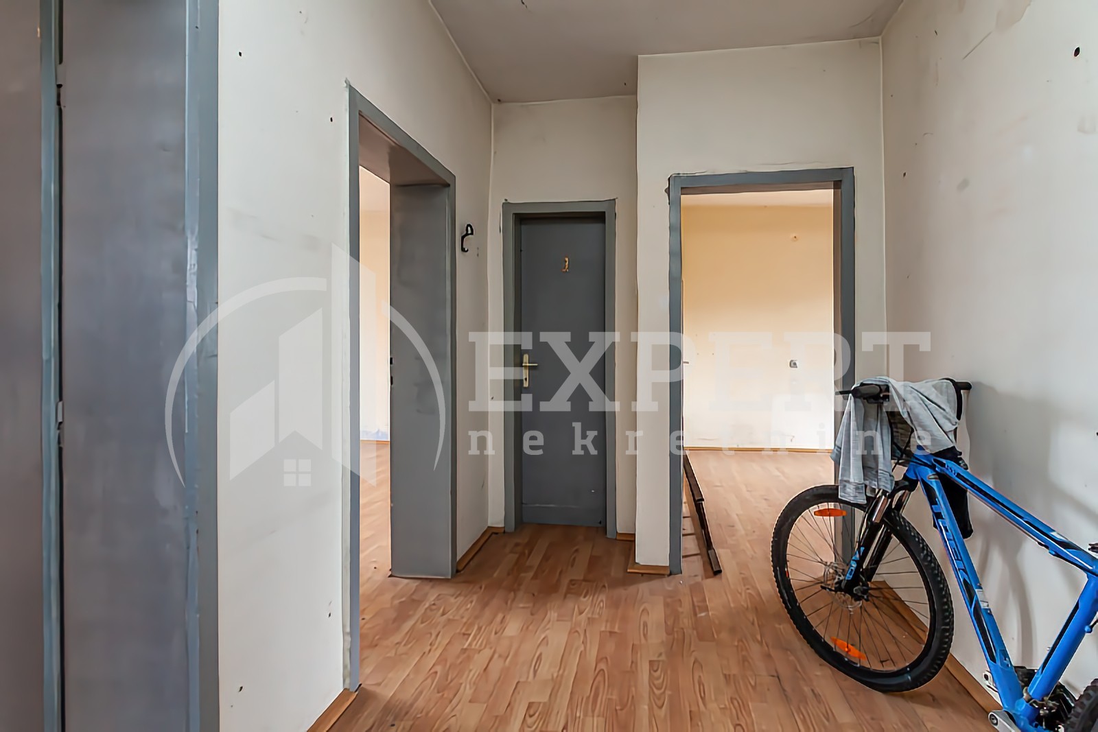 Dvosoban stan, 55 m2, Ćele kula, Igmanska ID: p-013810 9