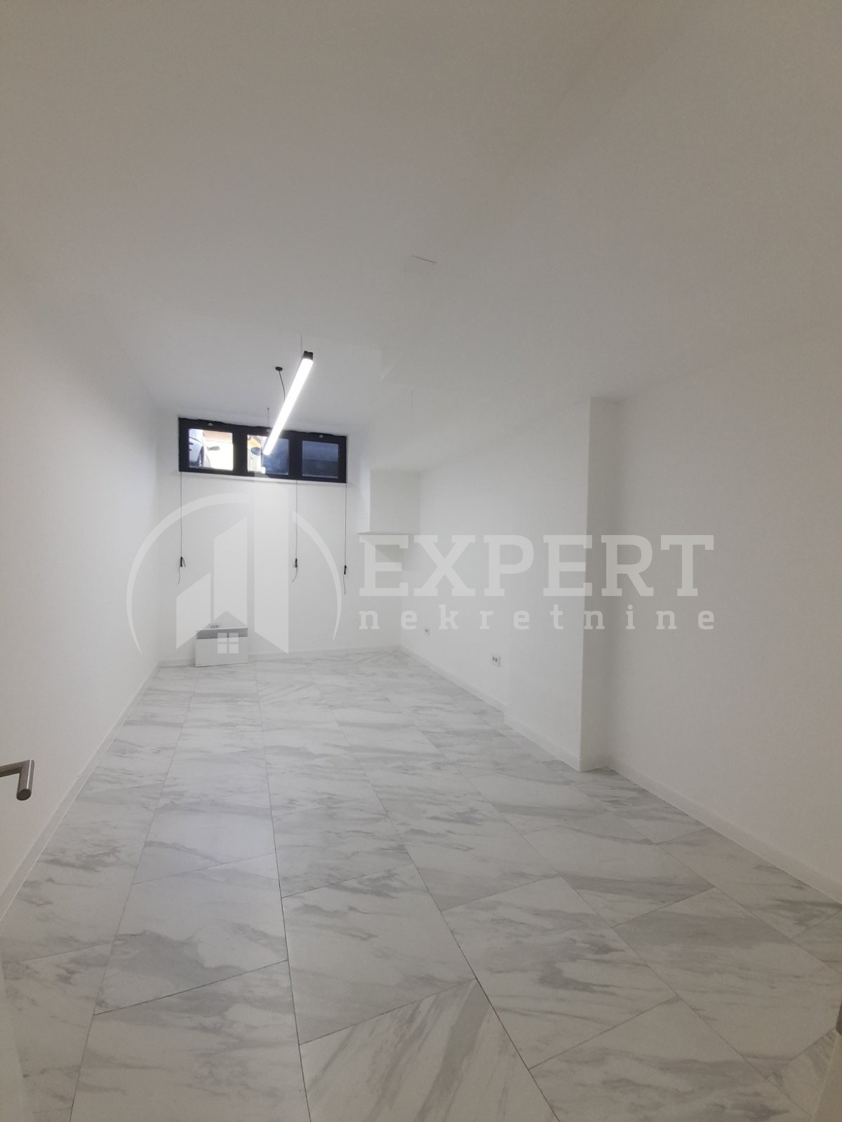 Lokal, 60 m2, Čair, Sestre Baković ID: i-013809 5