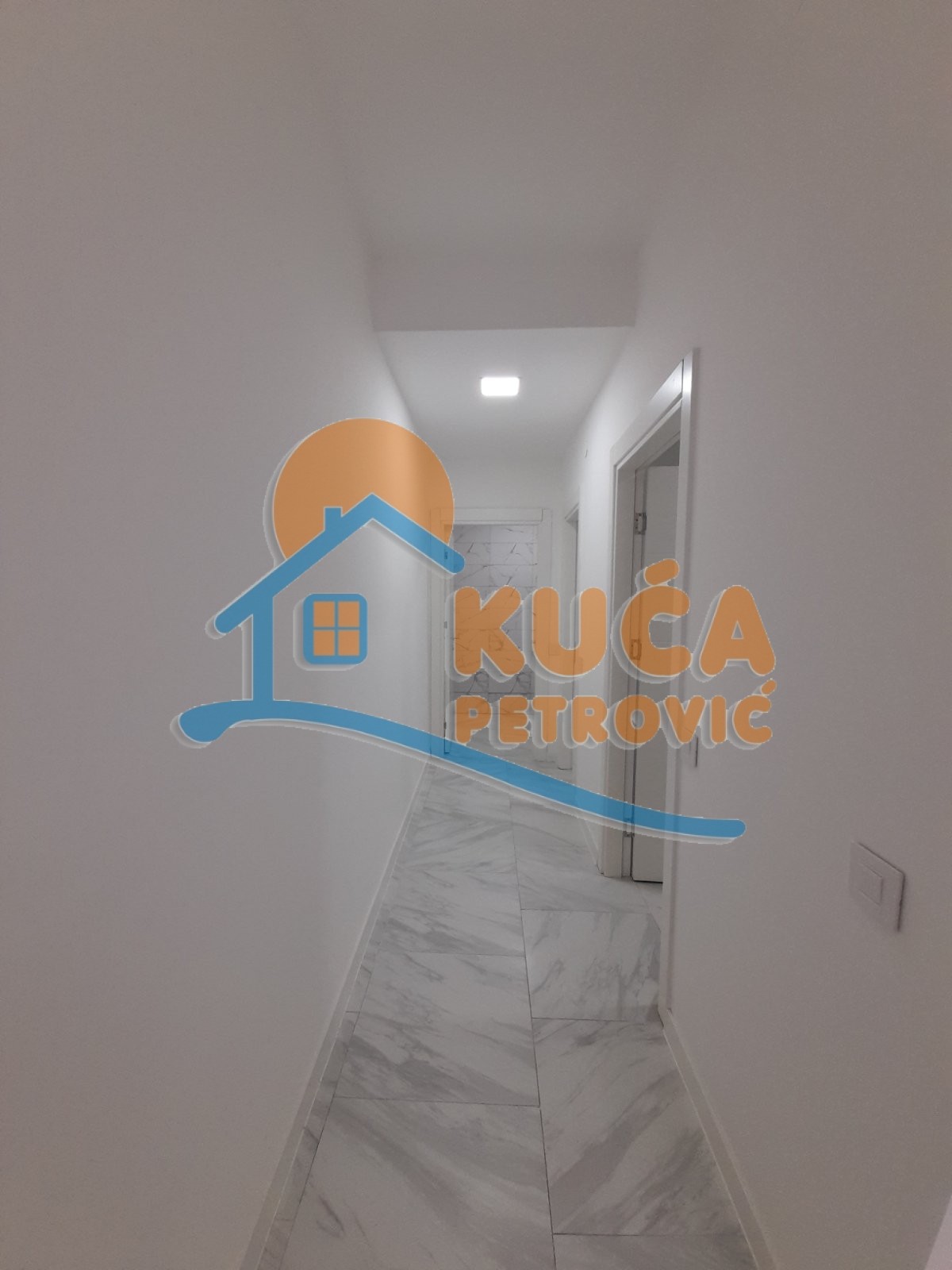 Lokal, 60 m2, Čair, Sestre Baković ID: i-013809 3