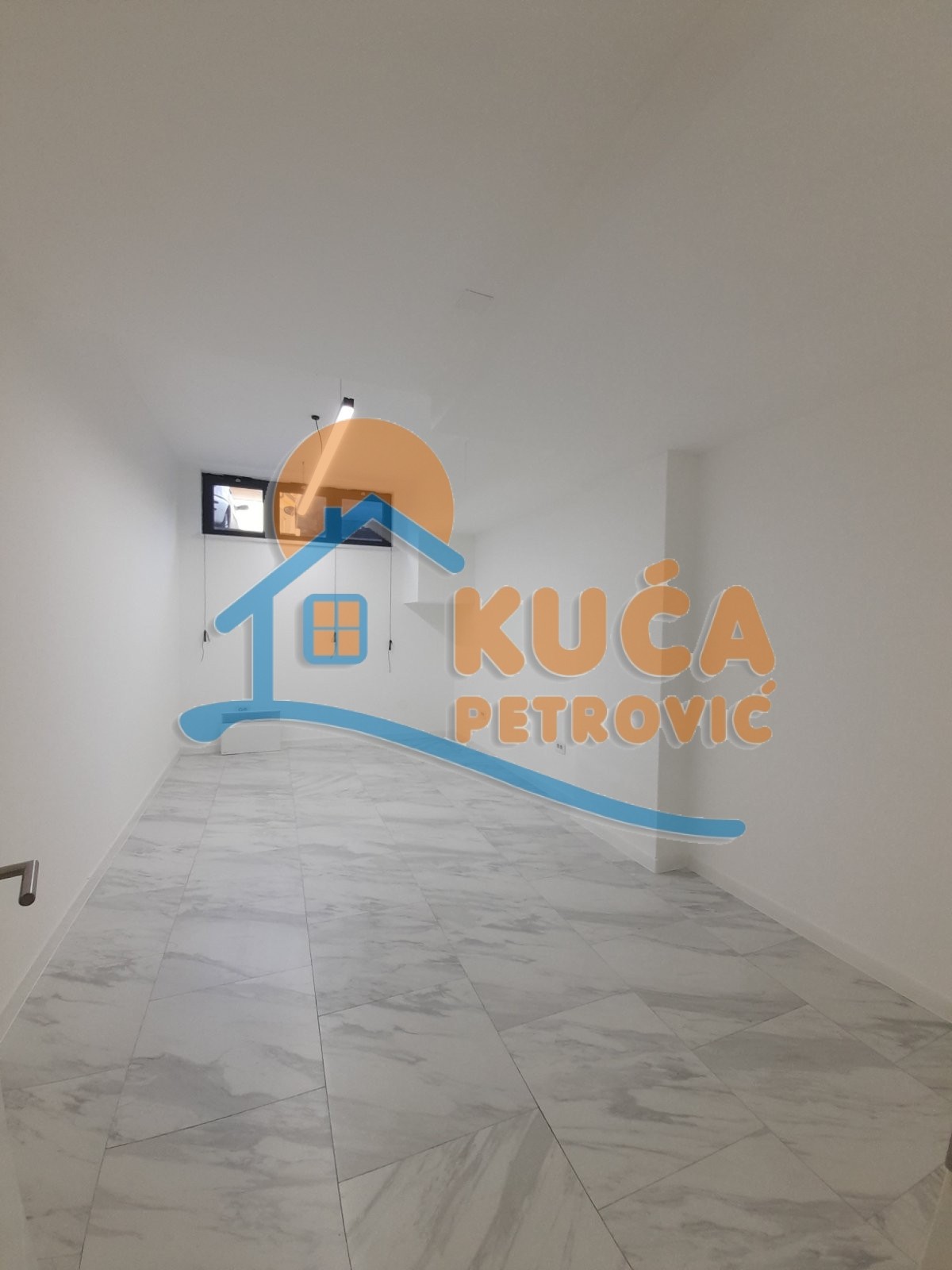 Lokal, 60 m2, Čair, Sestre Baković ID: i-013809 5