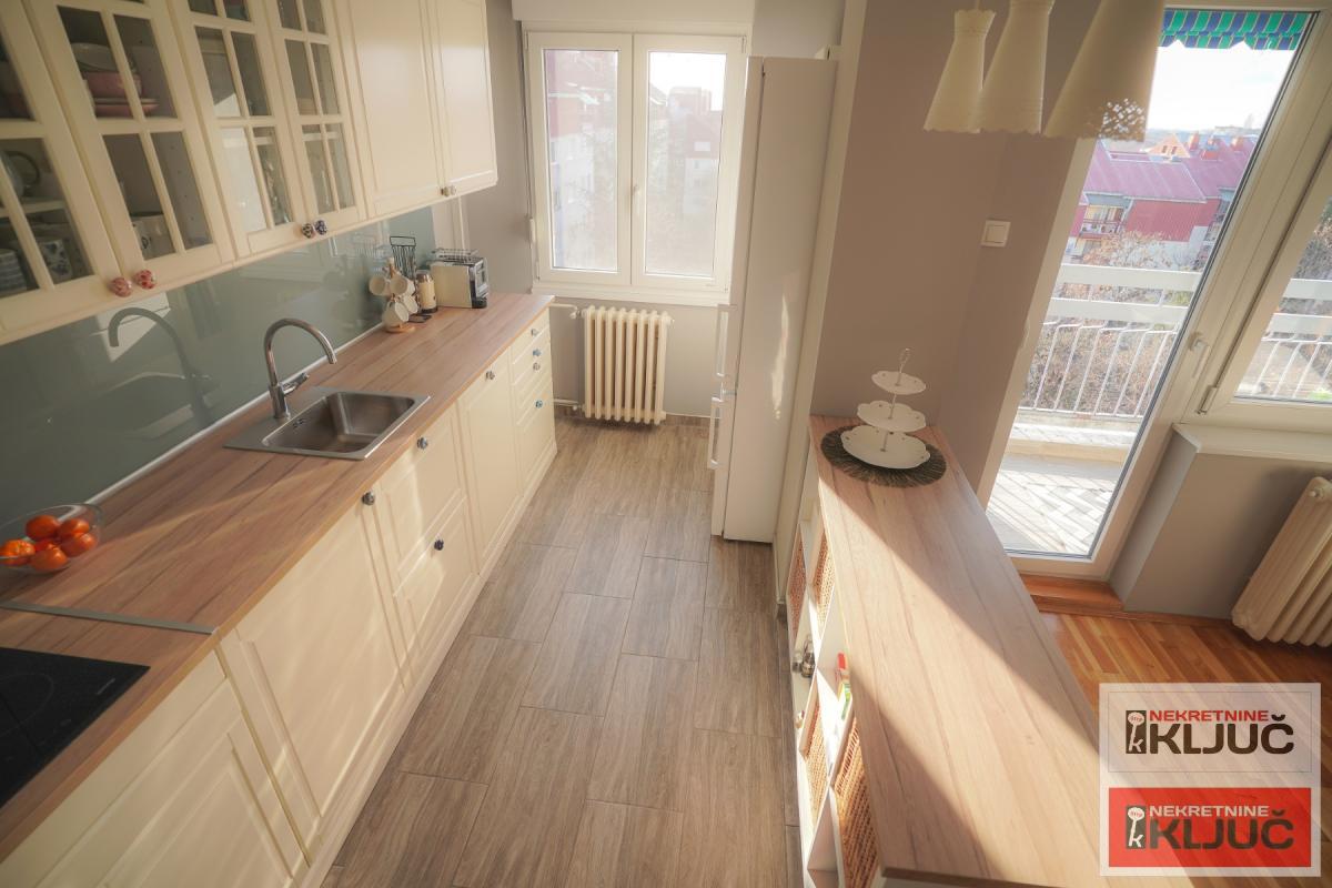 LIMAN 4, Dvoiposoban, 69m2+ Terasa, Renoviran 5