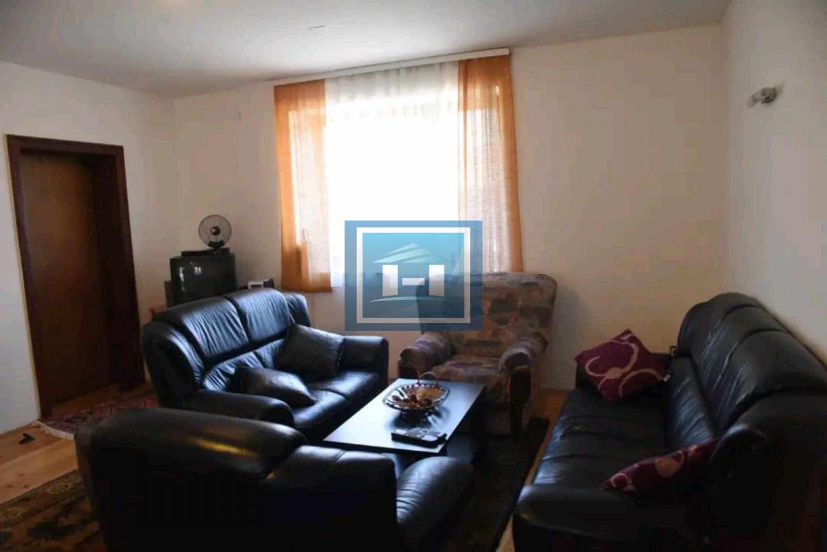 Prelepa kuća u Vrnjačkoj banji povoljna ponuda 24