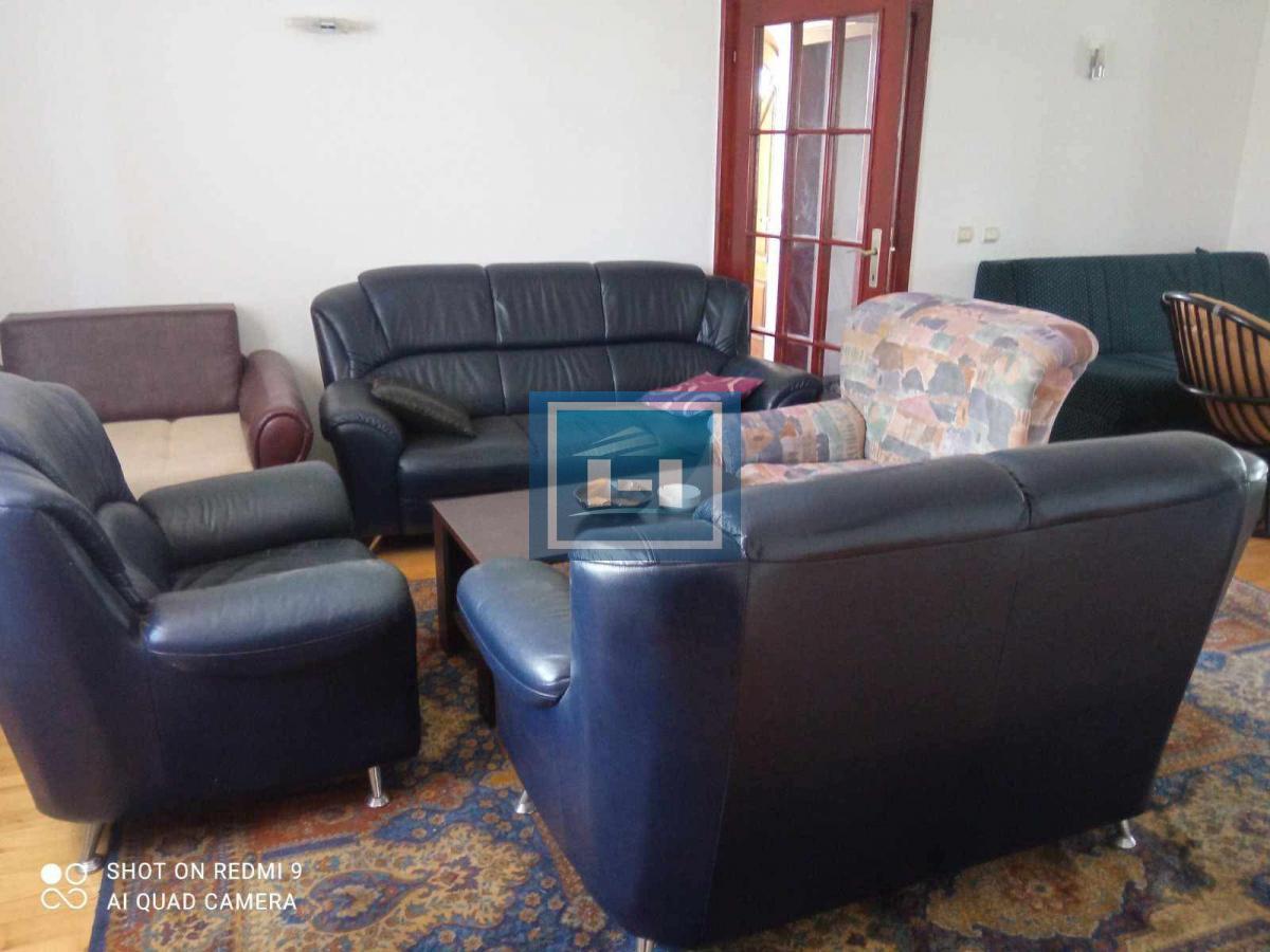 Prelepa kuća u Vrnjačkoj banji povoljna ponuda 13