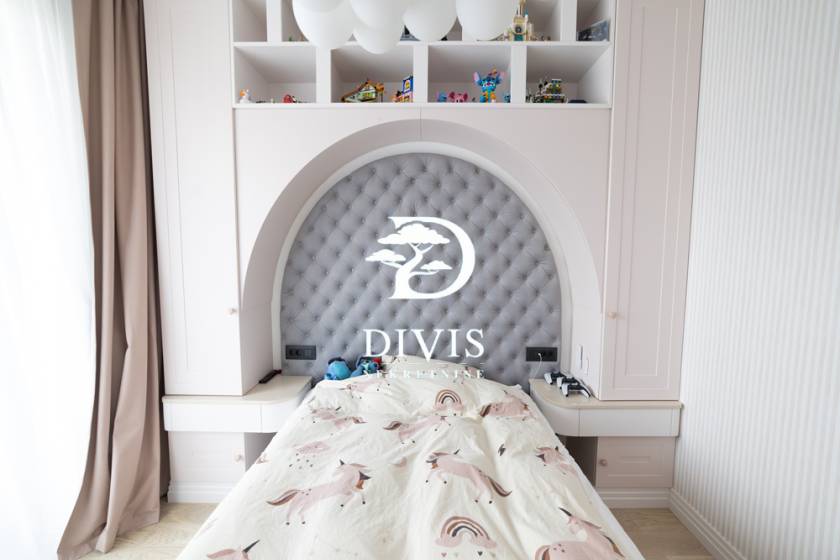 Prodajemo 4 0 stan  110m2  BW Aria  14 sprat  namešten 6