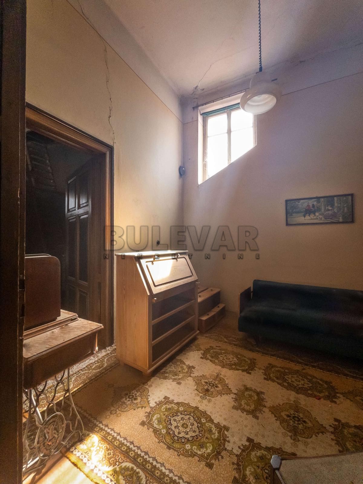 četvorosobna kuća, 296 m2, Centar, 27. marta ID: p-013829 2