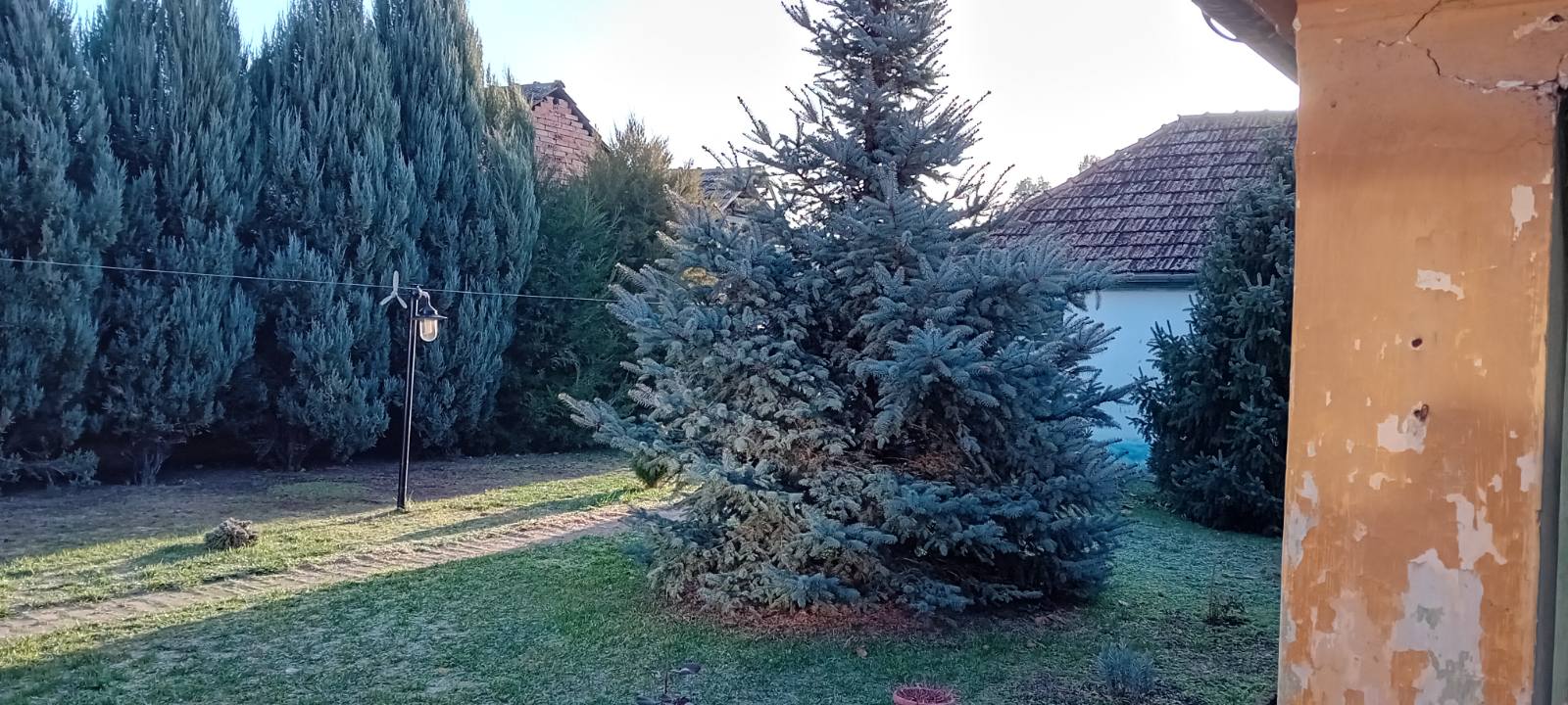 Kuća na idealnoj lokaciji 4