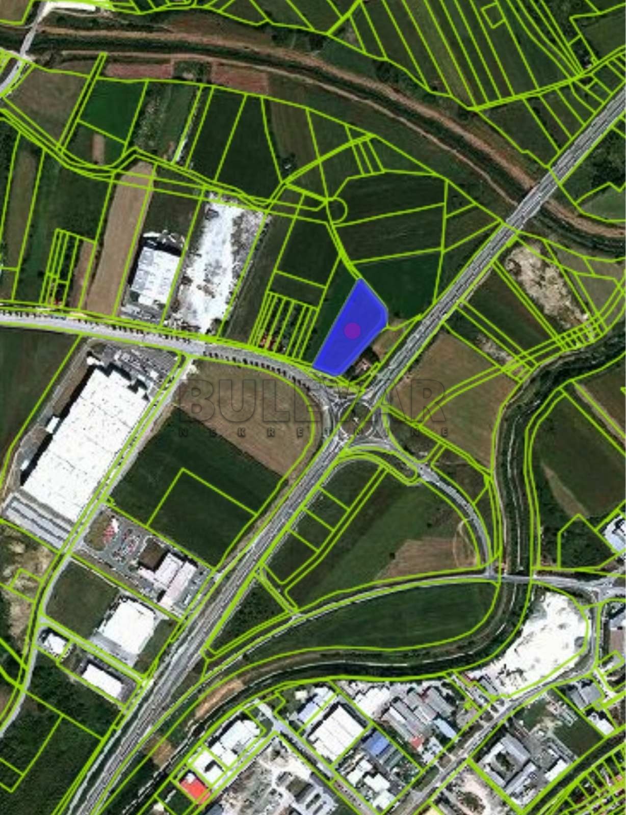 Plac, Braće Nikolić ID: p-013832 1