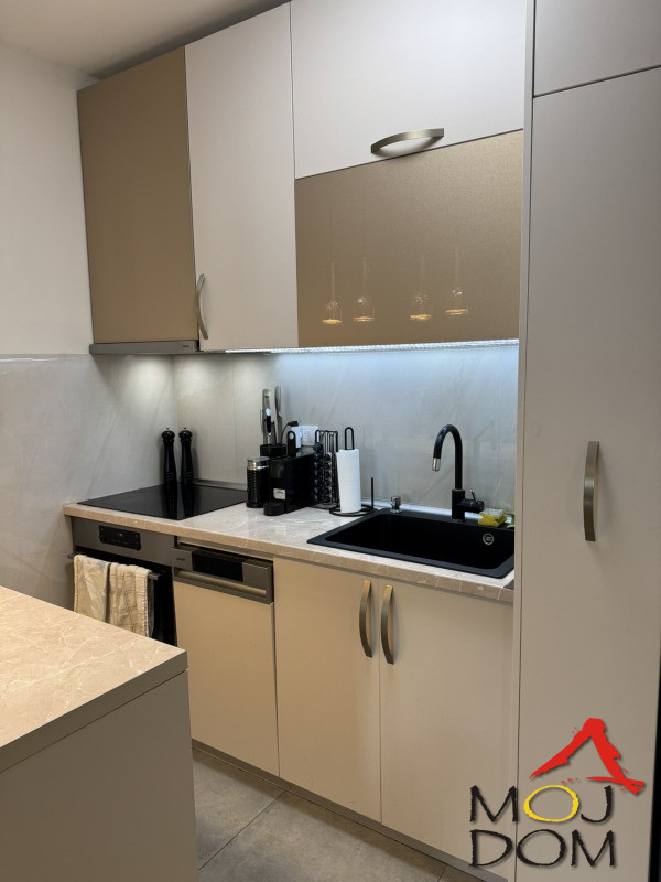 Stan,NOVI SAD,SALAJKA,kv: 50, € 159500, ID: 1030293 9