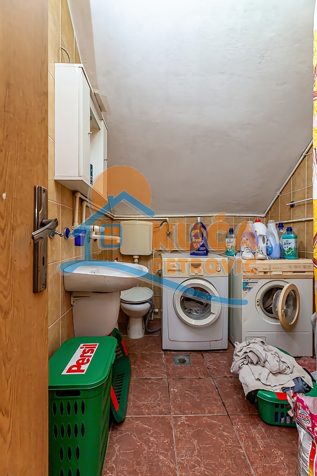 četvorosobna kuća, 200 m2, Železnička stanica, Vojvode Bojovića ID: p-013836 3