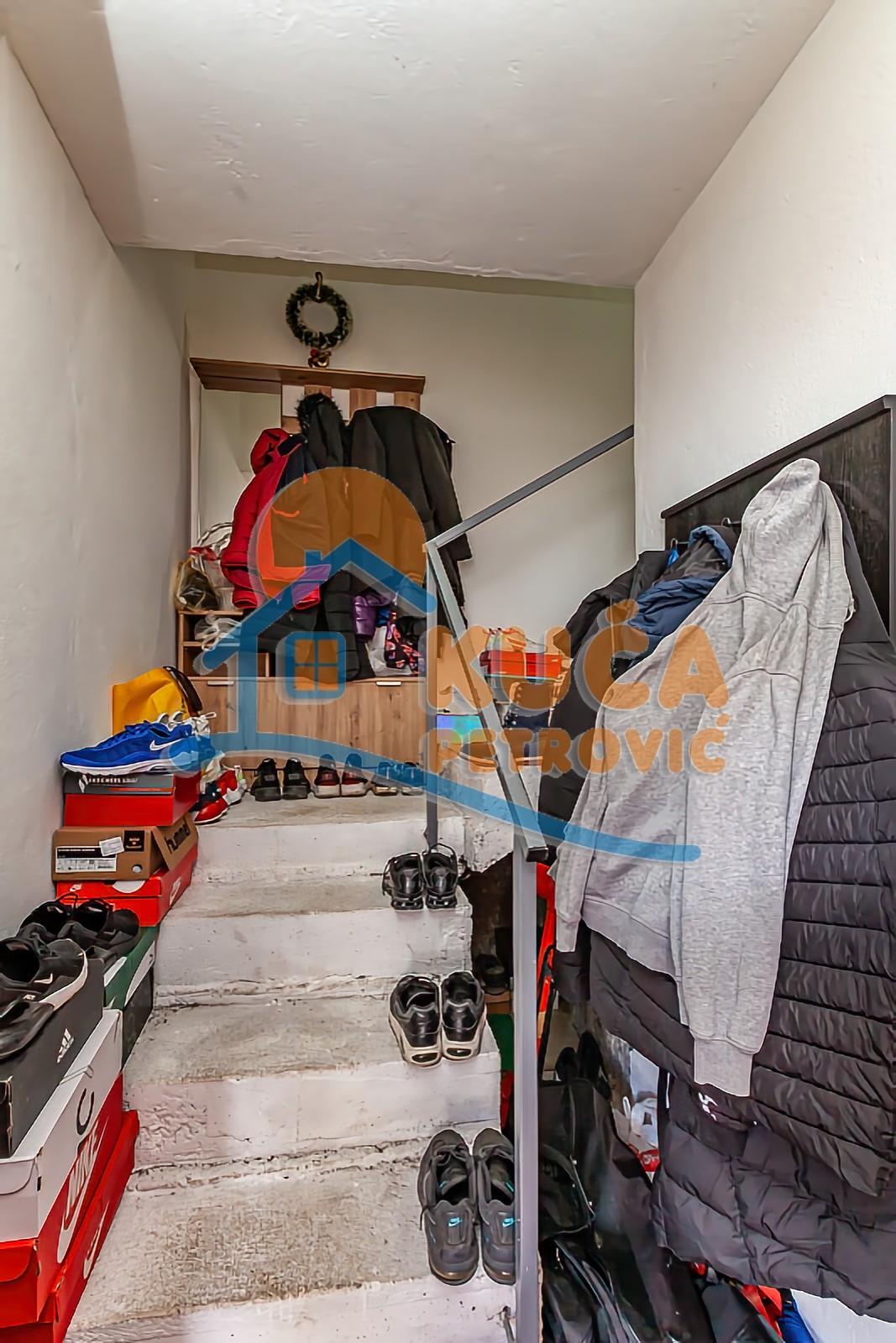 četvorosobna kuća, 200 m2, Železnička stanica, Vojvode Bojovića ID: p-013836 4