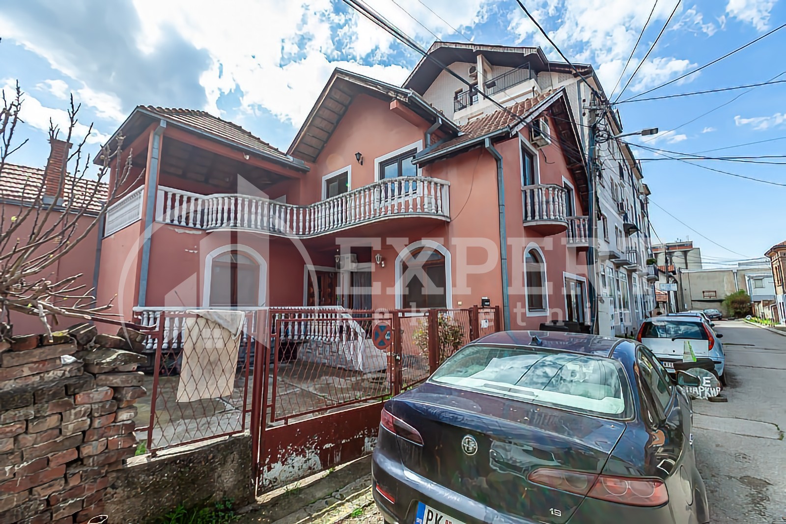 četvorosobna kuća, 200 m2, Železnička stanica, Vojvode Bojovića ID: p-013836 10