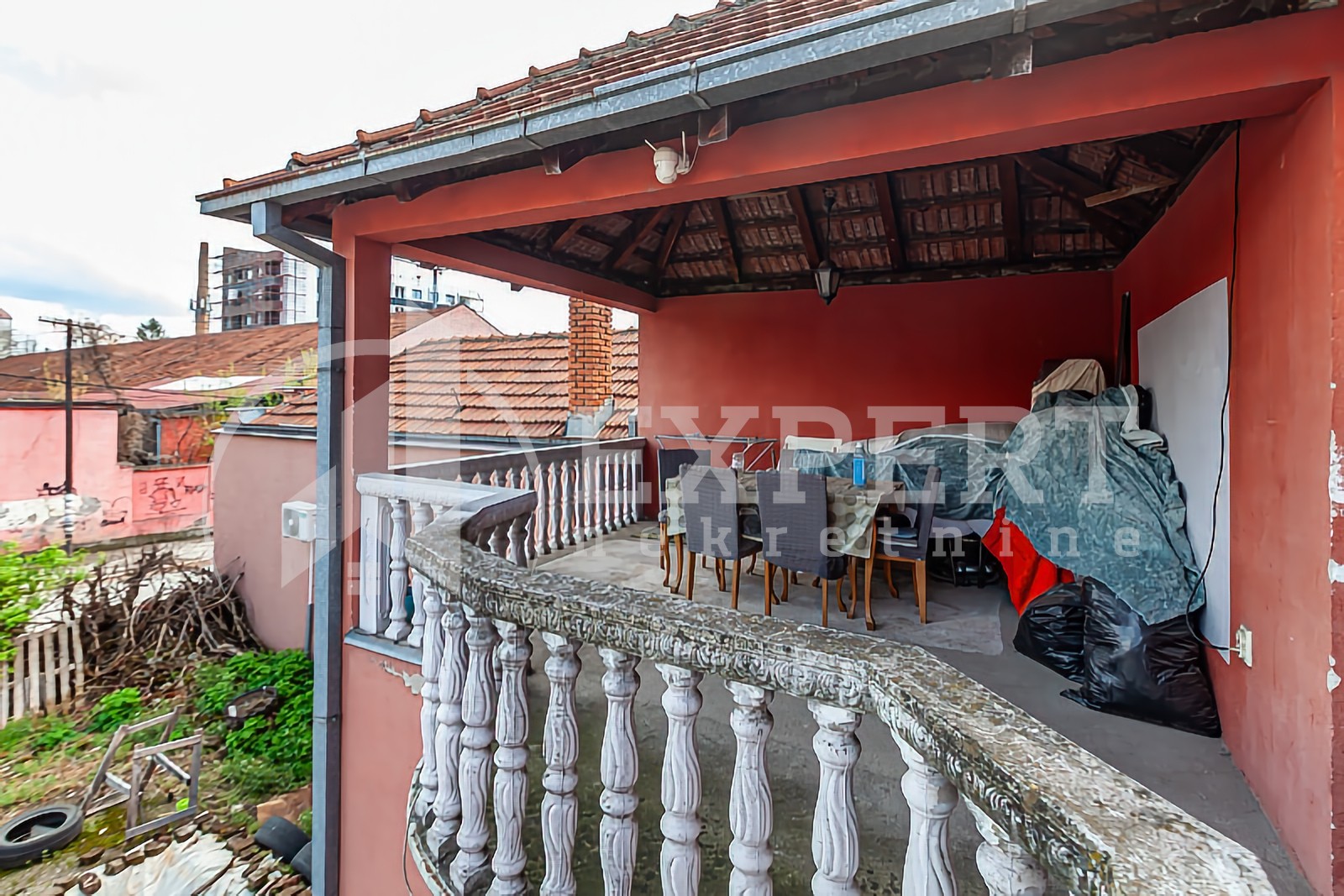 četvorosobna kuća, 200 m2, Železnička stanica, Vojvode Bojovića ID: p-013836 12