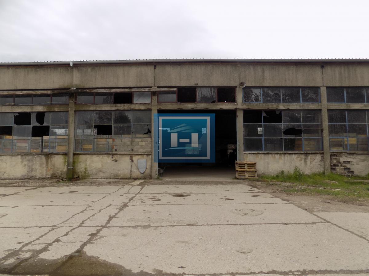 Hala za renoviranje sa kancelarijskim delom 4