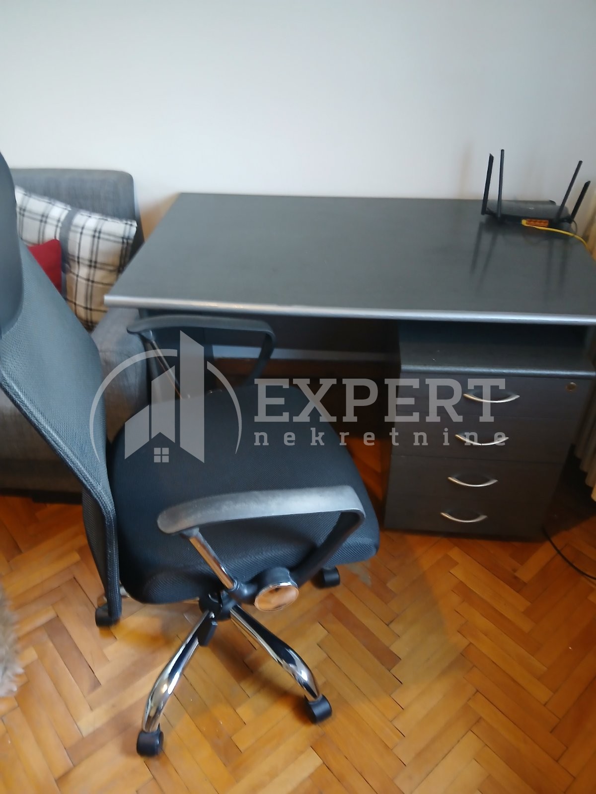 Jednosoban stan, 36 m2, Čair, 9. brigade ID: i-013838 3