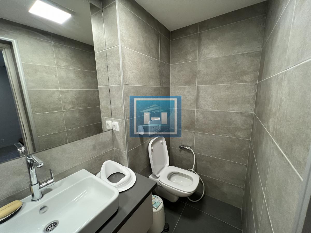 Prelepo uređen stan sa dvorištem 20