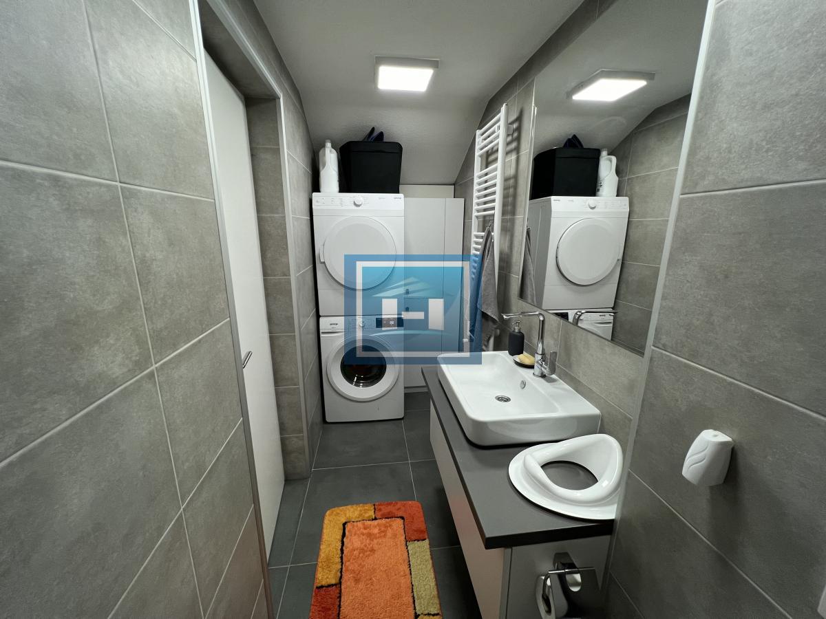 Prelepo uređen stan sa dvorištem 21