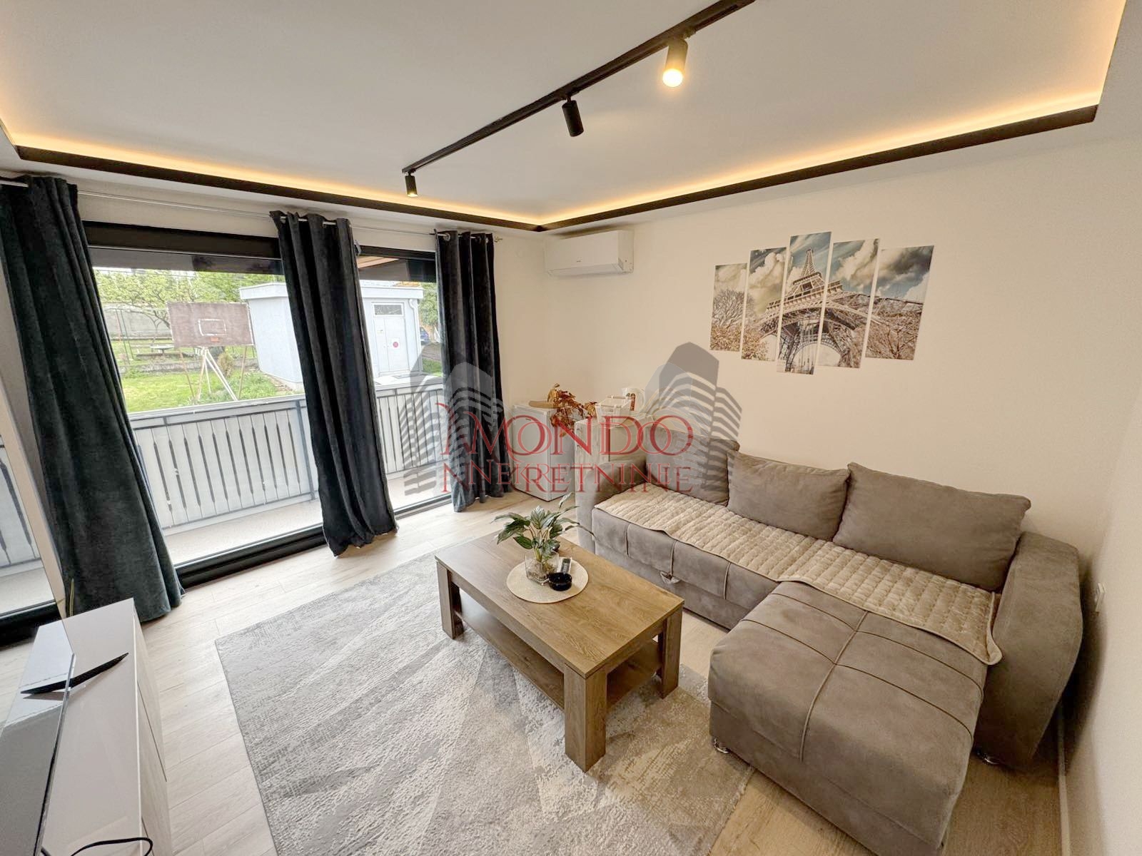 Jednoiposoban stan na Trosarini, novogradnja u plizini restorana Paris 2