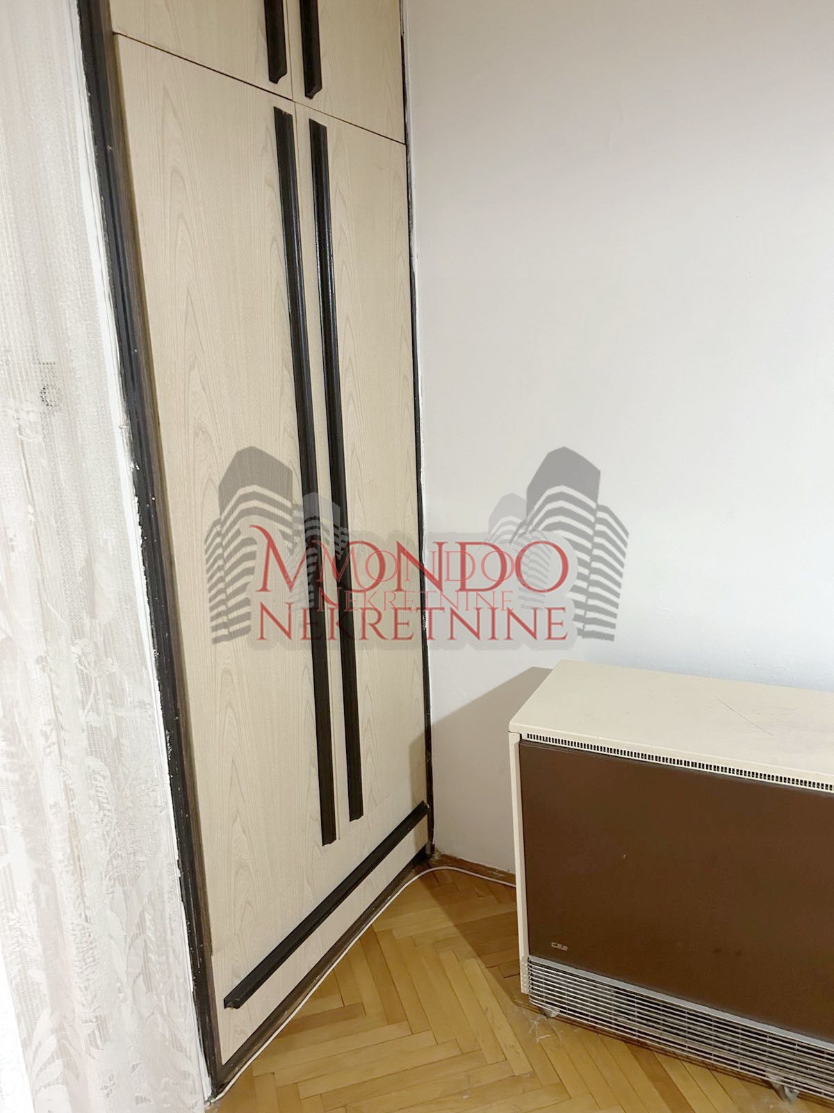 Dvosoban stan na Bubnju u blizini FK Car Konstantin 4