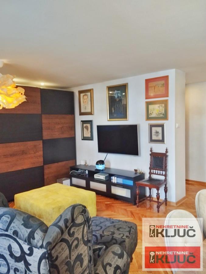 LIMAN 4, 86m2+ Terase, Trosoban može Troiposoban, Renoviran 7