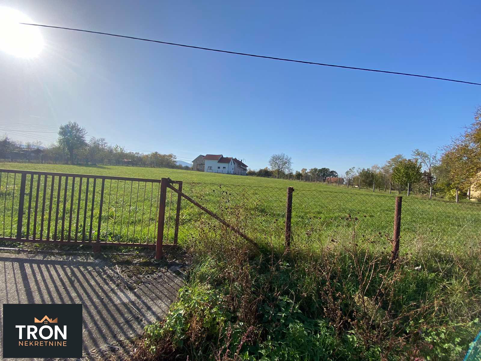 Poljoprivredni plac  13 14ari 3