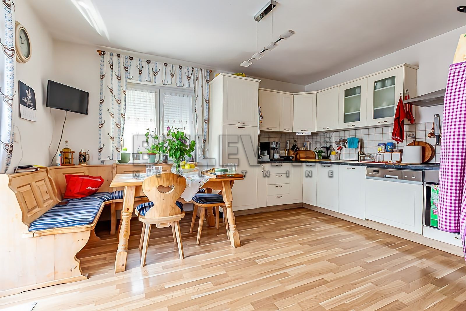 četvorosobna kuća, 360 m2, Palilula, Miodraga Jovanovića Uče ID: p-013873 3