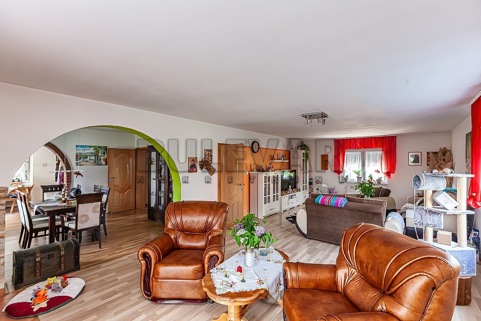 četvorosobna kuća, 360 m2, Palilula, Miodraga Jovanovića Uče ID: p-013873 4