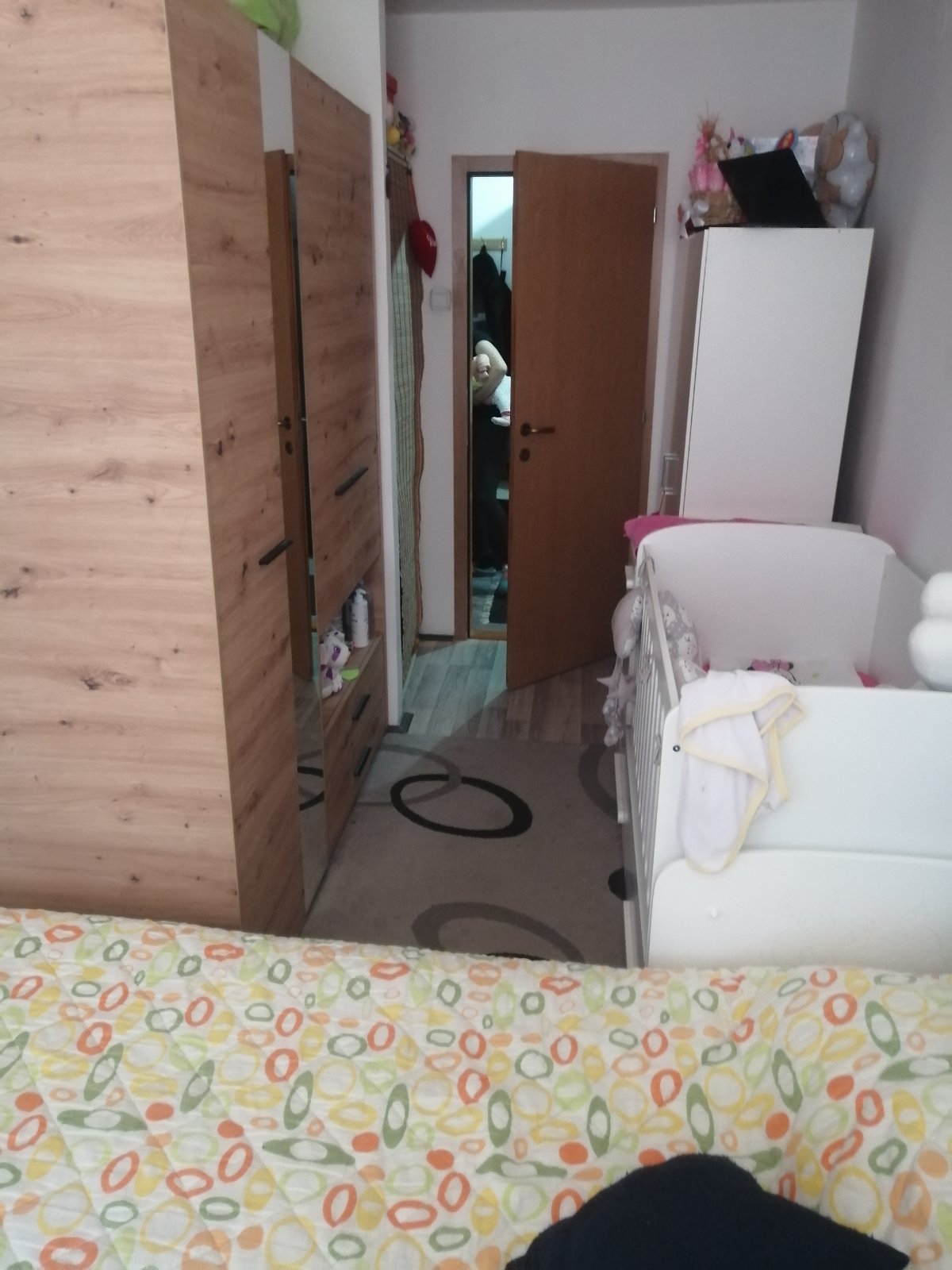 Izdajem renoviran namesten stan 4