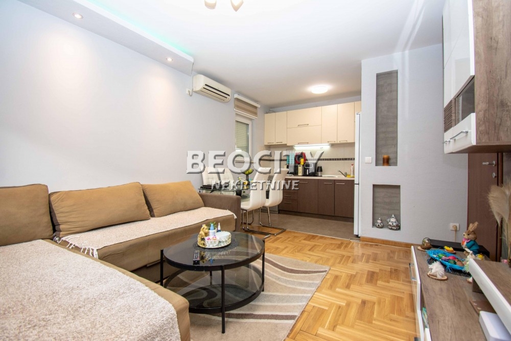 Dvosoban stan, 41 m2, Altina, Borhesova ID: 118023 2