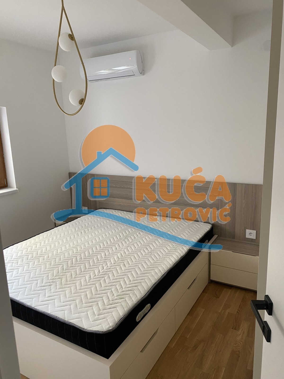 Jednosoban stan, 40 m2, Čair, Sestre Baković ID: i-013888 8