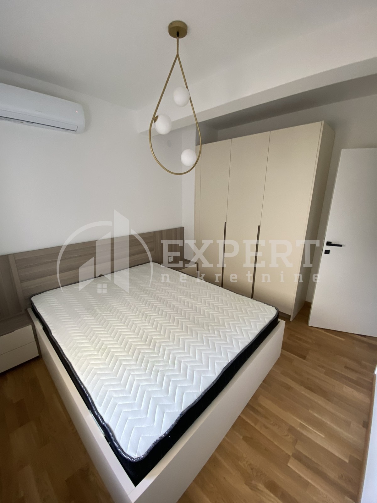 Jednosoban stan, 40 m2, Čair, Sestre Baković ID: i-013888 7