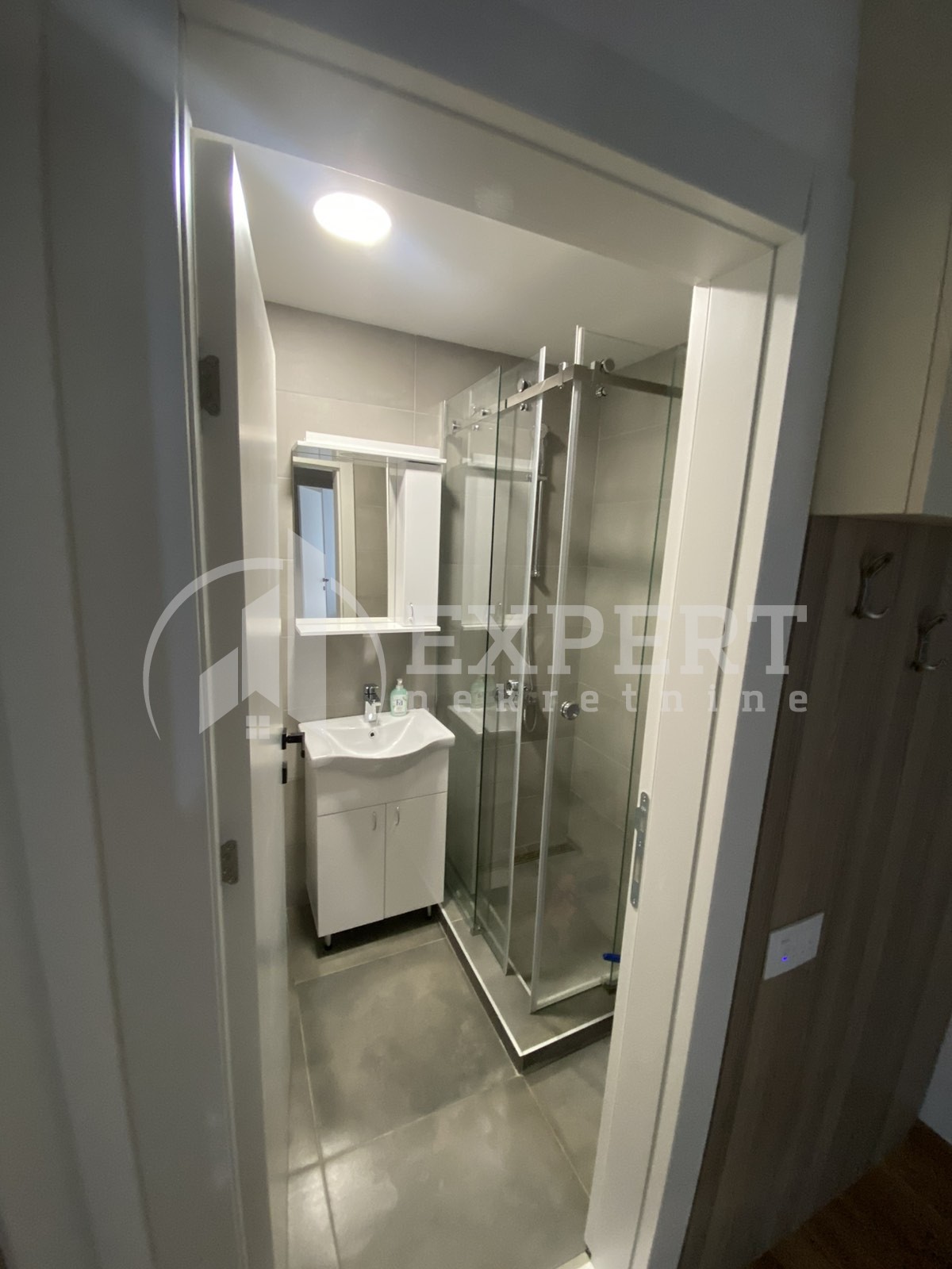 Jednosoban stan, 40 m2, Čair, Sestre Baković ID: i-013888 10