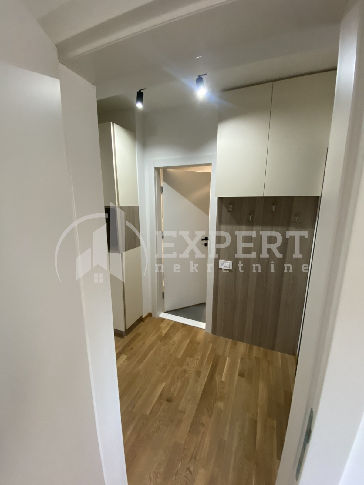 Jednosoban stan, 40 m2, Čair, Sestre Baković ID: i-013888 12