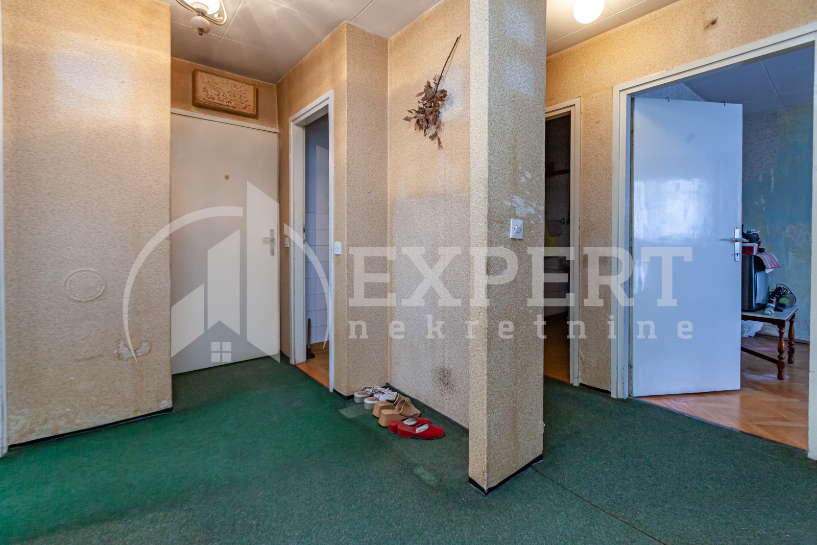 Trosoban stan, 75 m2, Bulevar Nemanjića, Bulevar Nemanjića ID: p-08055 1