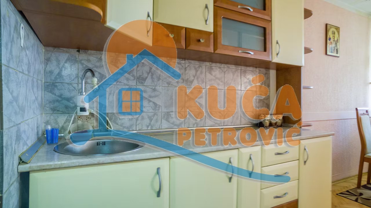 Dvosoban stan, 70 m2, Bulevar Nemanjića, Bulevar Nemanjića ID: i-013899 3