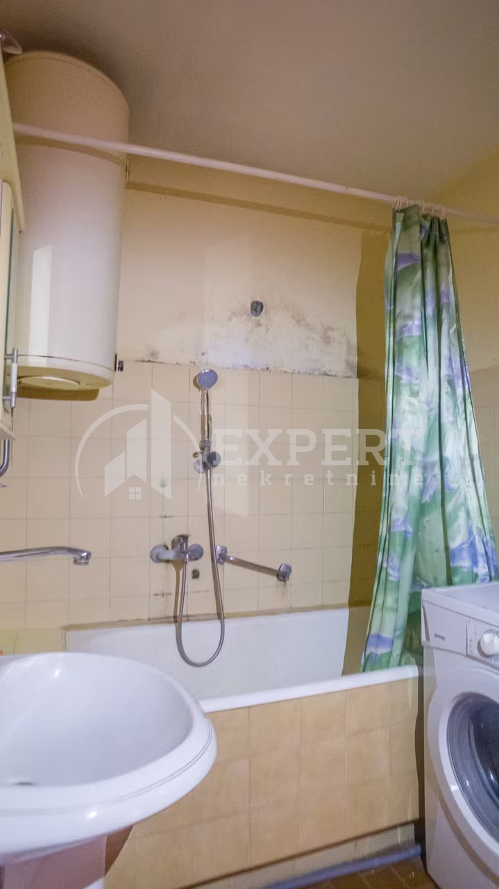 Dvosoban stan, 70 m2, Bulevar Nemanjića, Bulevar Nemanjića ID: i-013899 8