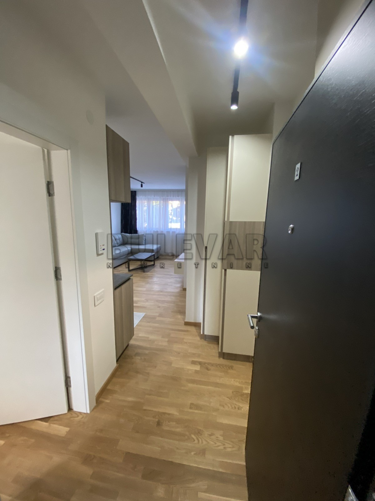 Jednosoban stan, 40 m2, Čair, Sestre Baković ID: i-013888 11